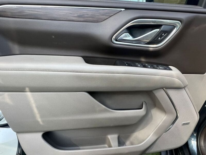 Chevrolet Tahoe CHEVROLET TAHOE 2021 LT 5.3L RWD/V8