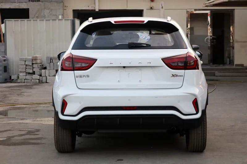 2025 Livan X3 Pro Other 3-cylinders Engine FWD