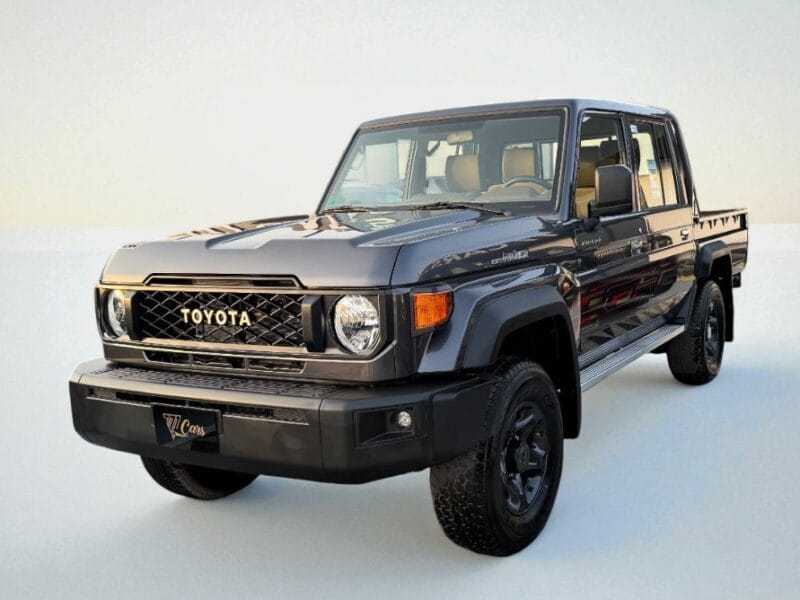 2025 Toyota Land Cruiser Pickup LC79 Double Cab Black