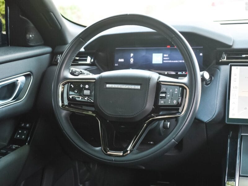 LAND ROVER RANGE ROVER VELAR 2.0L 2025 BLACK