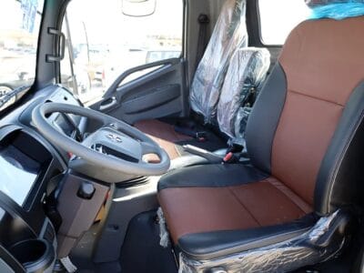 2025 Tova J14 Other 6-cylinders Engine RWD