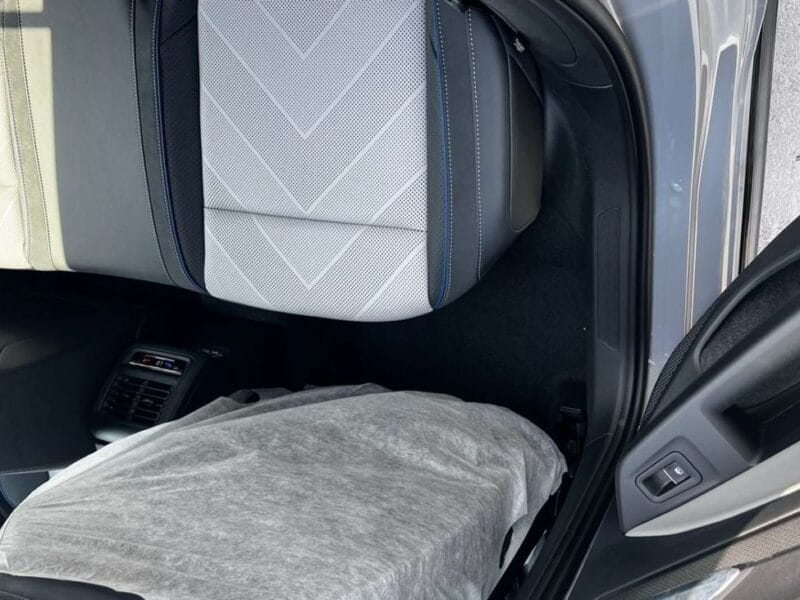 Volkswagen GOLF 2025 4-cylinders Engine 4WD