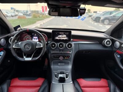 2016 Mercedes-Benz C-Class AMG C63S 8-cylinders