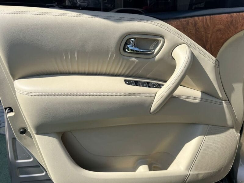 Nissan Patrol NISSAN PATROL 2021 SE Platinum 4.0L/V6