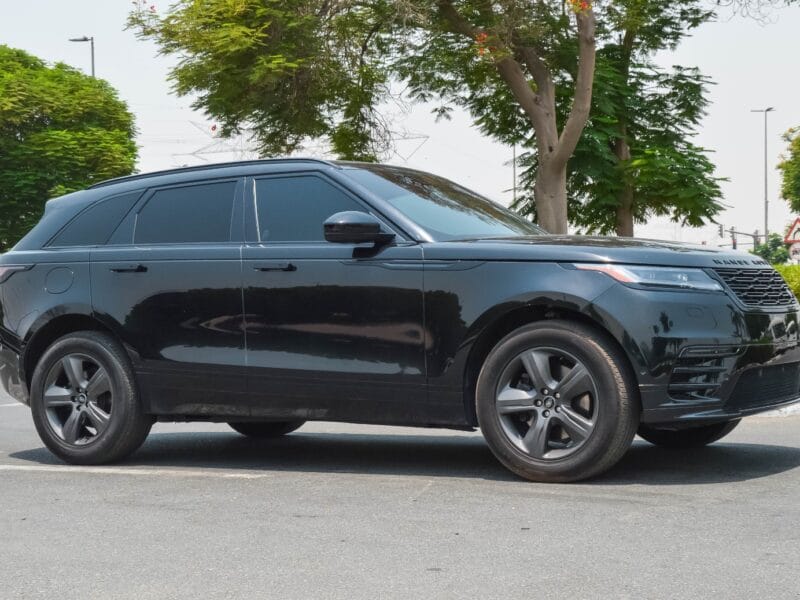 LAND ROVER RANGE ROVER VELAR 2.0L 2025 BLACK