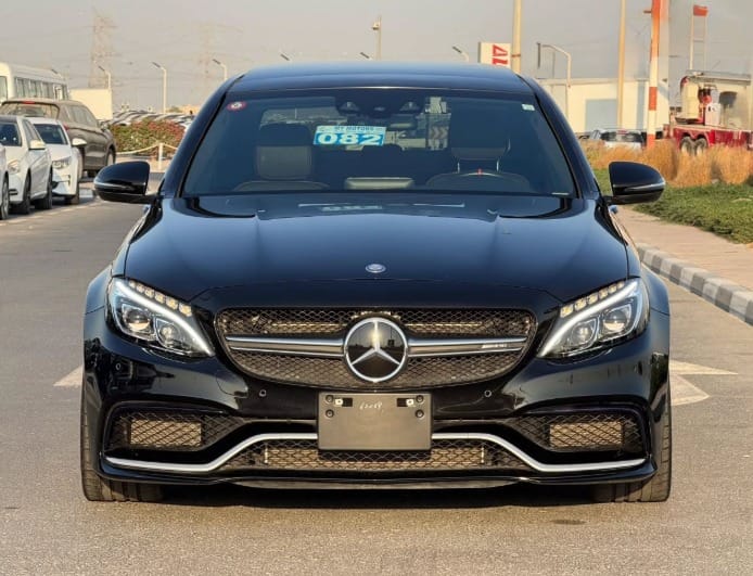 MERCEDES-BENZ C 63 S AMG V8 2017 AUCTION GRADE 4.5/B
