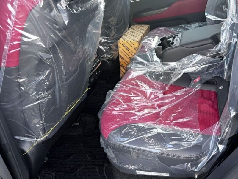 2025 TOYOTA LAND CRUISER VXR 3.3L 6-cylinders Engine