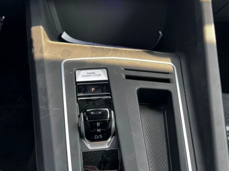 Volkswagen GOLF 2025 4-cylinders Engine 4WD