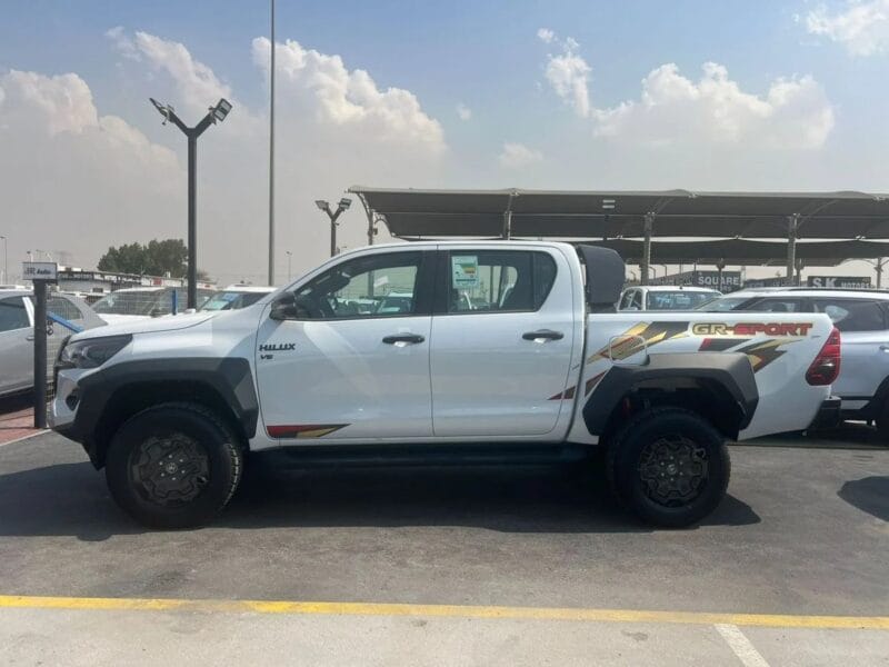 Toyota Hilux ADV 4.0L Model 2025 GCC Specs