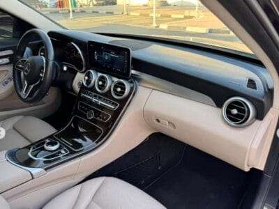 MERCEDES BENZ C300 V4 2020 NEAT AND CLEAN CAR