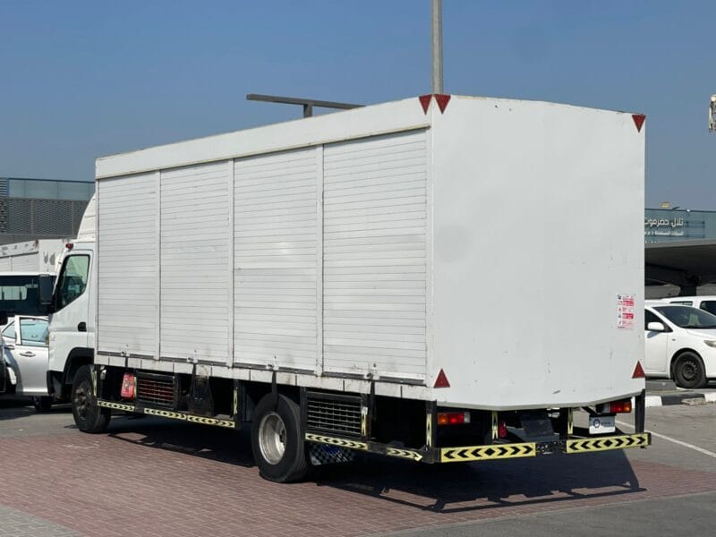 2019 Mitsubishi Canter, 18 FT, Water Shutter, Diesel GCC