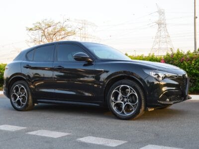 ALFA ROMEO STELVIO VELOCE 2.0L AWD SUV Model 2023