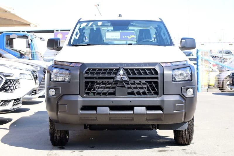 2025 Mitsubishi L200 Double Cab GL 4-Cylinder Engine 4WD