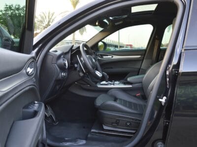 ALFA ROMEO STELVIO VELOCE 2.0L AWD SUV Model 2023