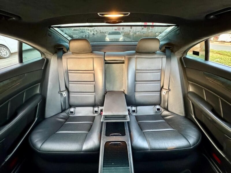 MERCEDES-BENZ CLS 63 AMG SILVER Model 2012 A/T V8