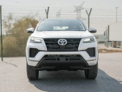 2025 Toyota Fortuner GX 2.4L A/T Diesel (White)