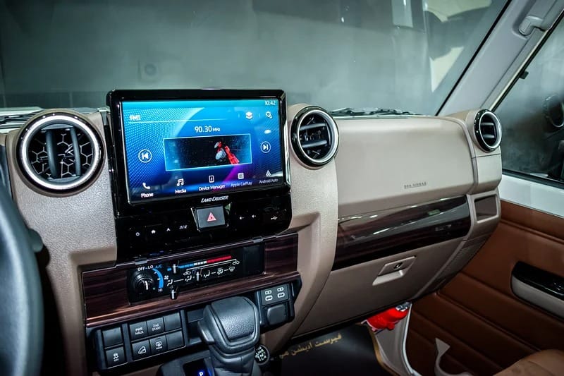 2024 Toyota Land Cruiser 71 Automatic Other White