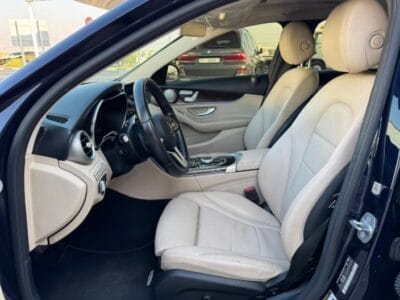 MERCEDES BENZ C300 V4 2020 NEAT AND CLEAN CAR