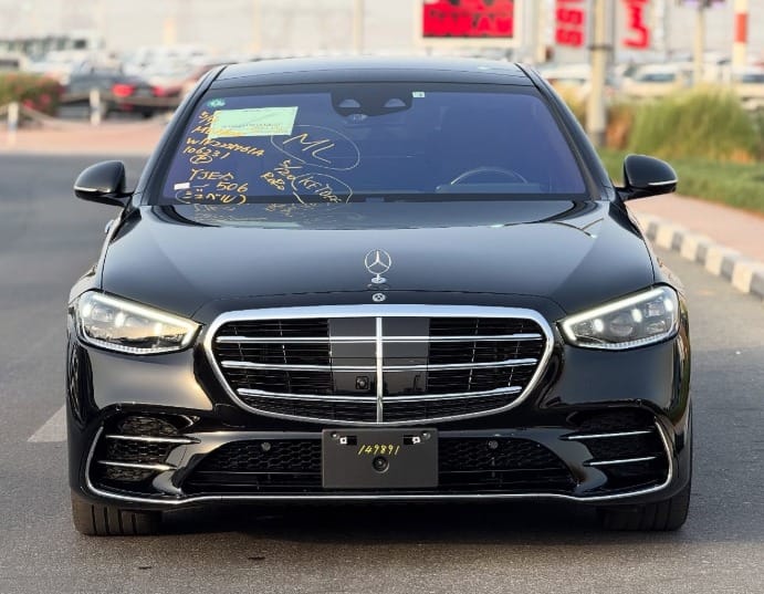 MERCEDES BENZ S 580 2022 Black Full Option CHASSIS GUARANTEE