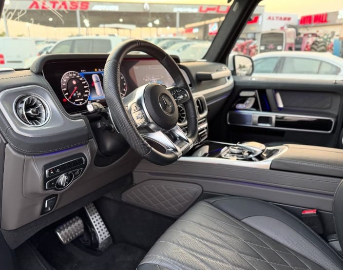 MERCEDES BENZ G 63 2022 White Full Option CHASSIS GUARANTEE