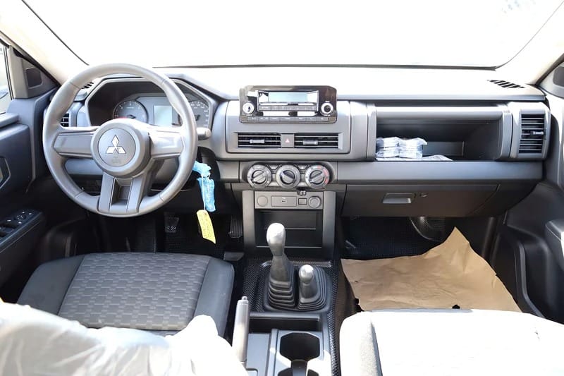 2025 Mitsubishi L200 Double Cab GL 4-Cylinder Engine 4WD