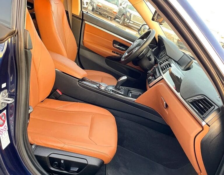 2015 BMW 4-Series 435i LUXURY - EXCELLENT CONDITION