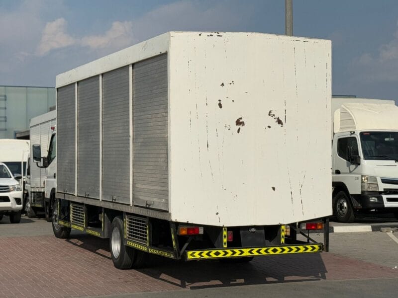 2019, Mitsubishi Canter - Diesel, Water shutter, 18FT GCC