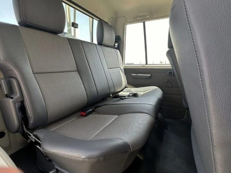 Toyota Land Cruiser Pick Up Toyota Land Cruiser Pickup LC79 DC 4.2L Diesel 2025