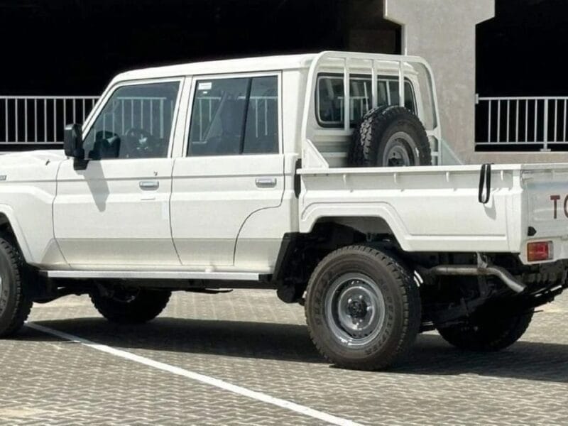 Toyota Land Cruiser Pick Up Toyota Land Cruiser Pickup LC79 DC 4.2L Diesel 2025