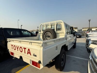 2025 Toyota Land Cruiser Pick Up Std 4.0L Double Cab Utility 4WD