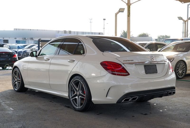 2017 Mercedes-Benz C 63 AMG
