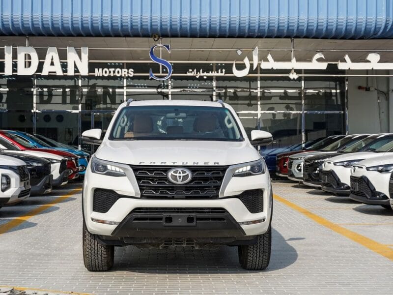 2023 Toyota Fortuner 4-Cylinder Engine GCC Specs