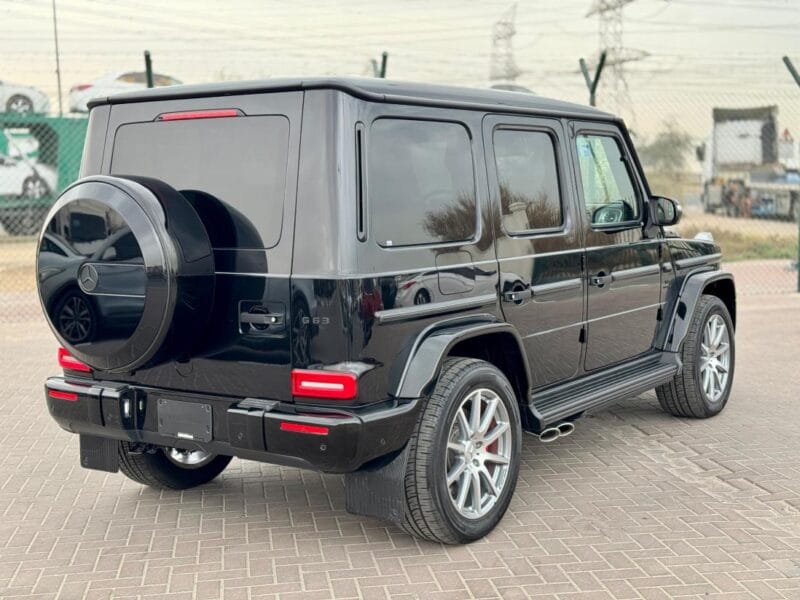 MERCEDES-BENZ G 63 BLACK 2023 A/T Petrol Black