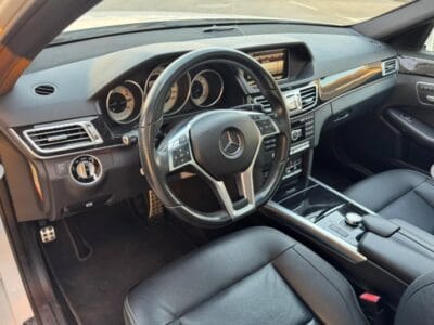 MERCEDES-BENZ E300 V6 2015 AUCTION GRADE 4/B
