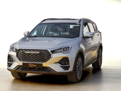 2025 JETOUR X70 1.5L Turbocharged 4-Cylinder Silver