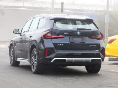 2025 BMW iX1 eDrive 25L Electric Automatic Black