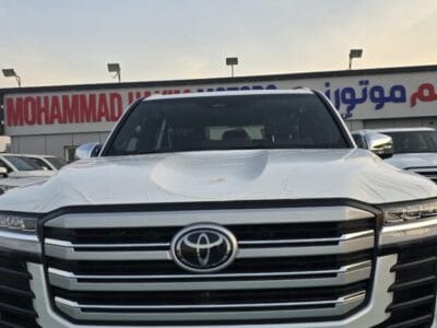 New 2025 Toyota Land Cruiser Hybrid 4WD Automatic