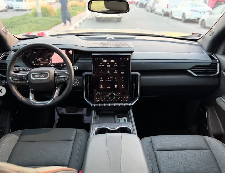 GMC ACADIA AT4 2024 GCC SPECS CHASSIS GUARANTEE