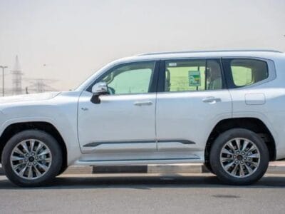 New 2025 Toyota Land Cruiser Hybrid 4WD Automatic