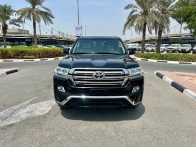 2018 Toyota Land Cruiser