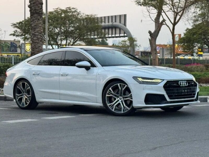Audi A7 55 TFSI quattro S-Line Style & Comfort package 3.0L AUDI A7 55 TFSI QUATTRO SPORT BACK 2019 GCC IN P