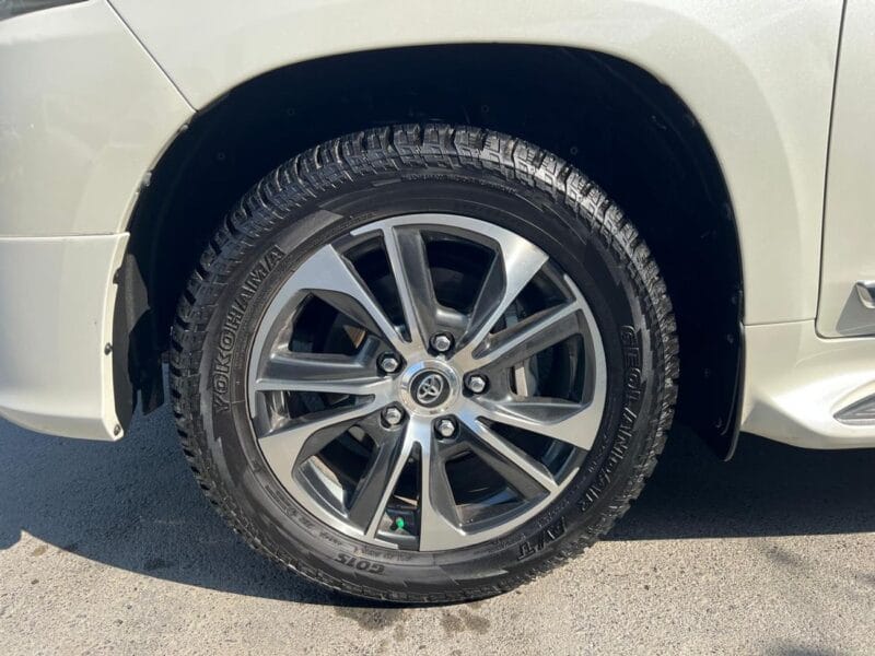 Toyota Land Cruiser GRAND TOURING 2020 GXR GT 4.0L/V6 GCC