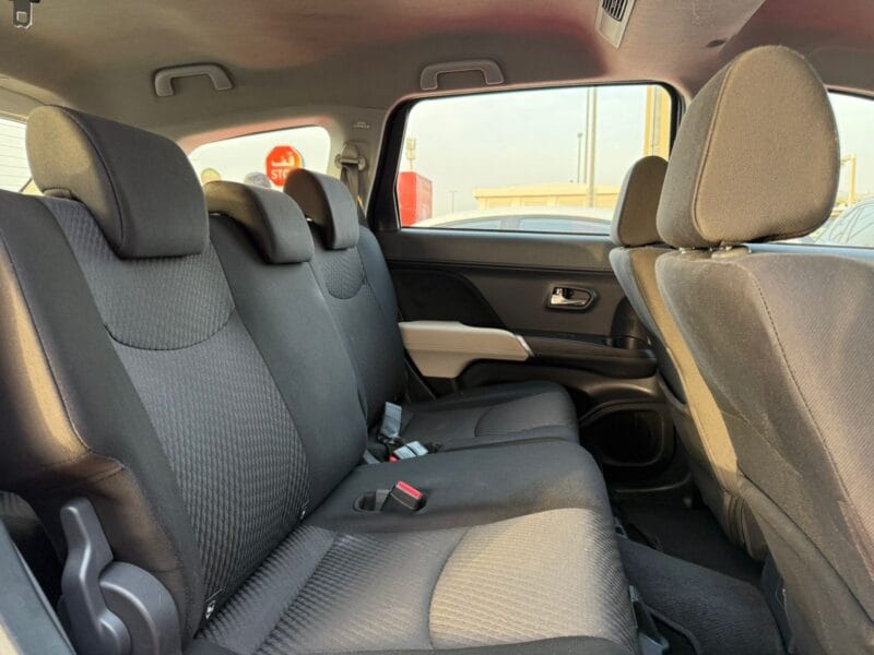 2022 Toyota Rush EX 7 Seaters 1.5L Engine GCC