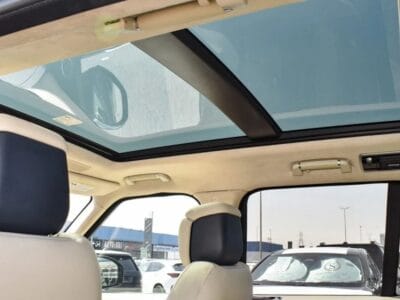 2022 Land Rover Range Rover P400 Blue 6-Cylinder Engine