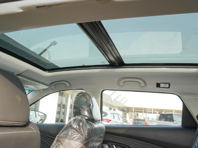 2025 JETOUR X70 Black 1.5L Turbocharged 4-Cylinder