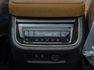 2025 Infiniti QX80 Sensory 3.5L AT Petrol (White-Tan)