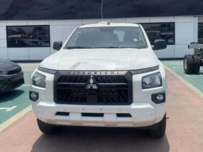 Mitsubishi L200 L200 GLX AT DIESEL FULL OPTION 2025