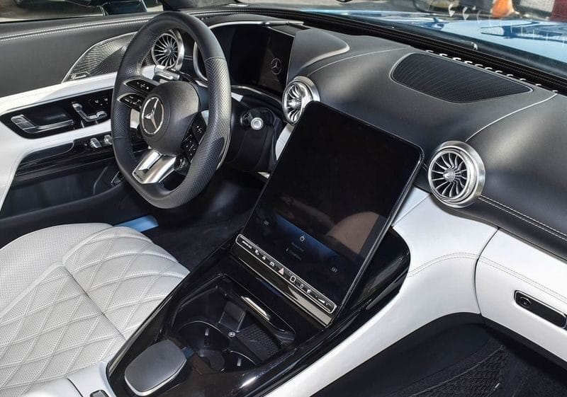 2023 Mercedes-Benz SL 43 AMG 4-Cylinder Engine