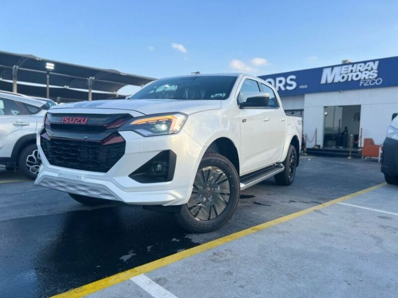 ISUZU DMAX GT 3.0L 2026 4-Cylinders Engine Diesel