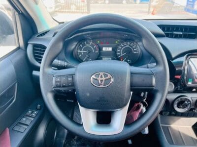2025 Toyota Hilux 2.4 L Manual Diesel GCC Specs
